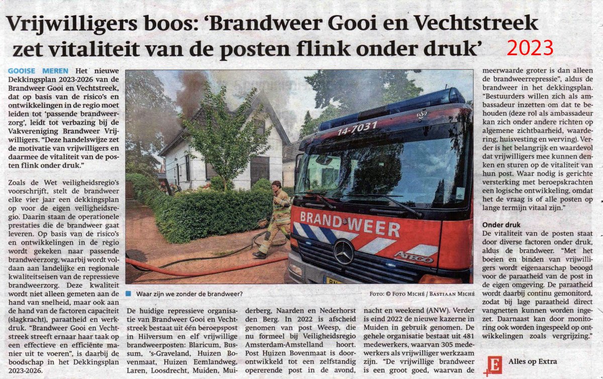 fotomiche's tweet photo. Vandaag weer een artikel in de krant over de @BrwGooiVecht Het lijkt al jaren kopiëren en plakken bij de brandweertop. Hoelang gaat dit nog door?  #vrijwiligers #brandweer #loosdrecht @VaBrVr 

 https://t.co/1XgBwXjZ28 https://t.co/bQMojQ2cKL