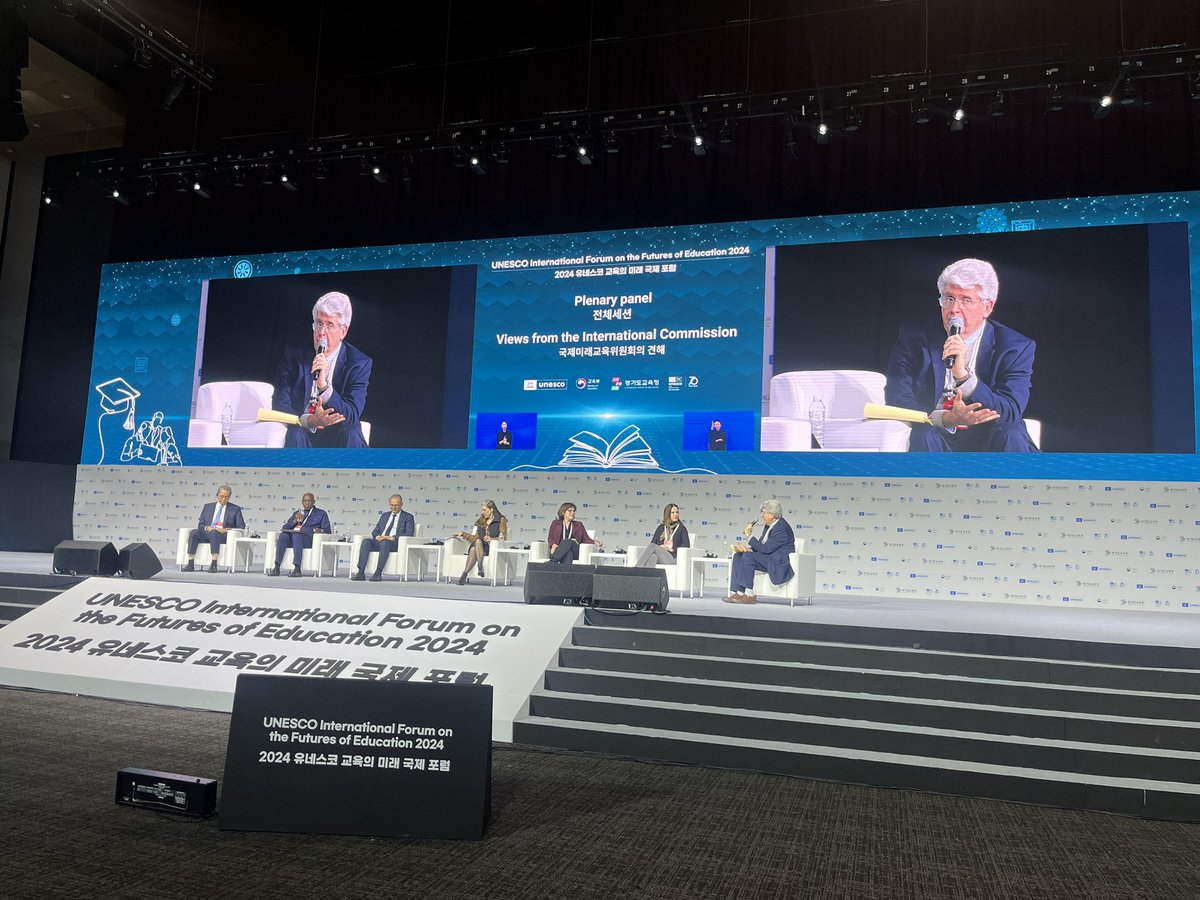 Eduard Vallory (@evallory) on Twitter photo Intens darrer dia del Fòrum Internacional sobre els Futurs de l’Educació de la UNESCO, representant <a href="/catesco/">CATESCO</a> i el
col·lectiu d’escoles <a href="/futurseducacio/">Fòrum Els Futurs de l’Educació</a> en el debat mundial sobre la necessària transformació educativa. Èmfasi en què calen polítiques educatives a llarg termini! Intens darrer dia del Fòrum Internacional sobre els Futurs de l’Educació de la UNESCO, representant <a href="/catesco/">CATESCO</a> i el
col·lectiu d’escoles <a href="/futurseducacio/">Fòrum Els Futurs de l’Educació</a> en el debat mundial sobre la necessària transformació educativa. Èmfasi en què calen polítiques educatives a llarg termini!