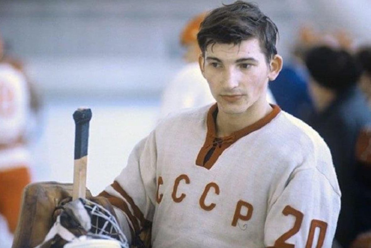 А ведь 55 лет назад, 3 декабря 1969 г. ,17-летний вратарь Владислав Третьяк впервые выступил за сборную СССР в матче с финами и наши победили 5:1 !