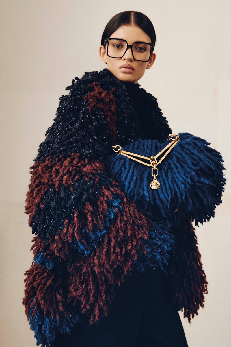 pradapearll's tweet image. etro pre-fall 2025  —  such a gorgeous collection 🤎