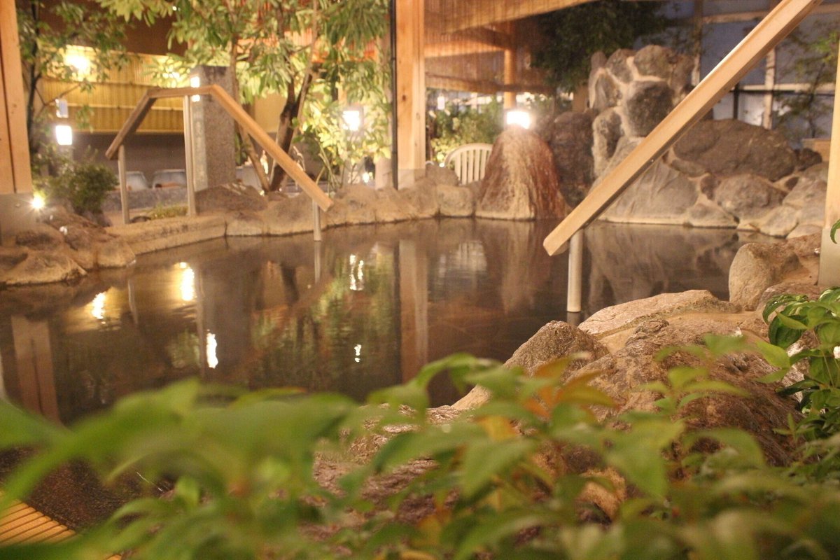 yunoshiro_ozone's tweet photo. /
2024年12/27(金)~2025年1/4(土)は
年末年始特別営業時間!
\
期間中は
_人人人人人人人人人人人人_
>毎日朝6時~深夜1時半まで<
> 営業!! <
 ̄Y^Y^Y^Y^Y^Y^Y^Y^Y^Y^Y ̄
一年の疲れを癒すのも!
初風呂・初サウナを楽しむのも
ぜひぜひ湯の城で!! https://t.co/Jzb3L3d9Ii