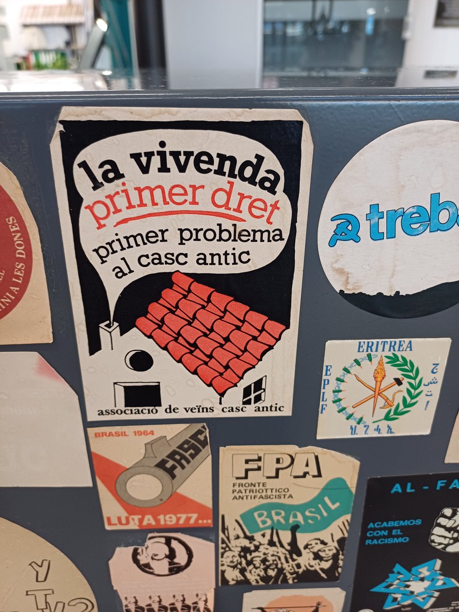 O bé aquesta altra sobre el dret a l'habitatge. Fa tot just una setmana milers de persones sortien al carrer per reivindicar l'accés a un lloguer digne. 
 <a href="/SindicatLloguer/">Sindicat de Llogateres i Llogaters</a>