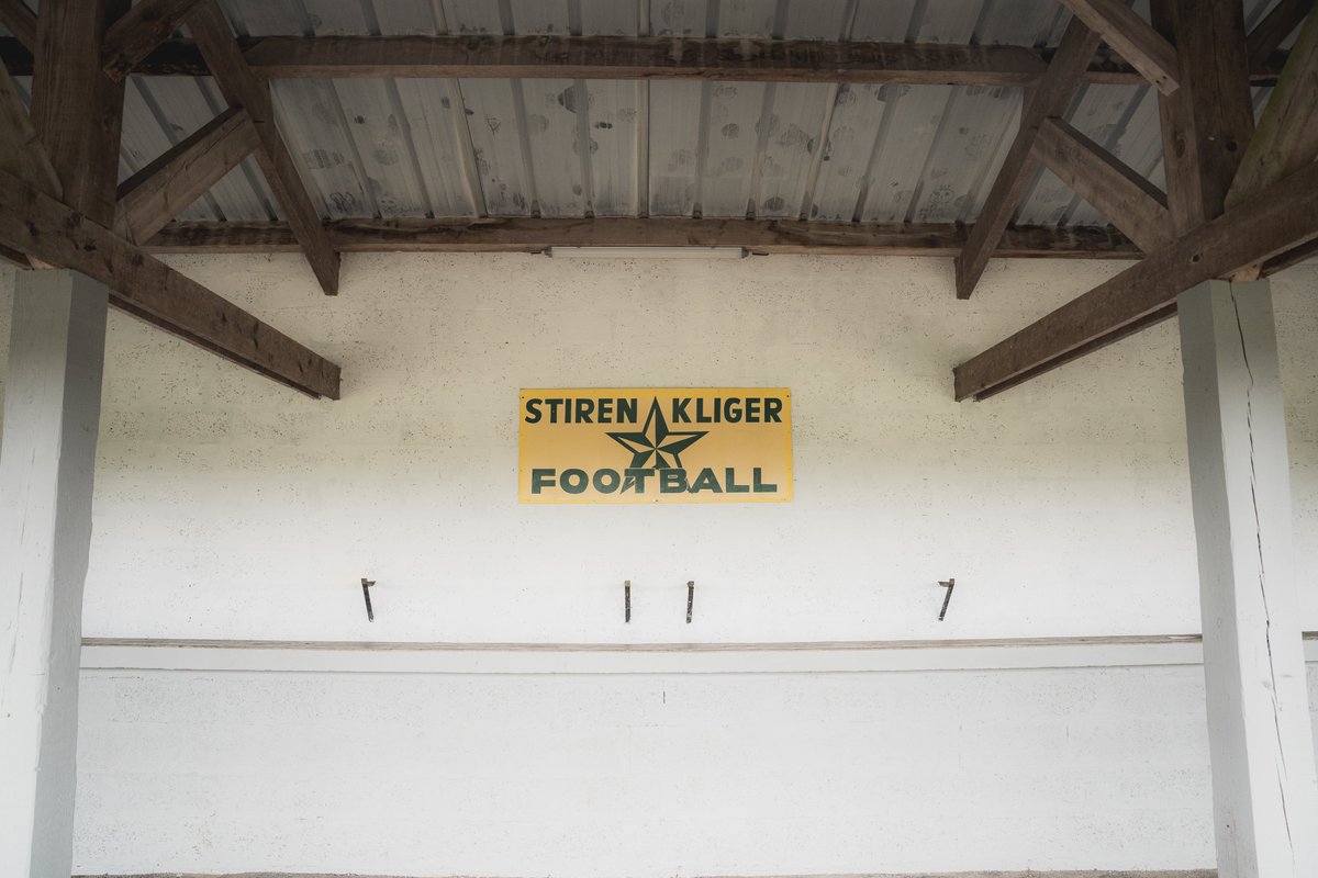 On enchaîne... avec la Stiren Cléguer ! ⭐️

Licencié au club depuis ses 5 ans, Didier Tanguy est aujourd'hui entraîneur de l'équipe fanion.