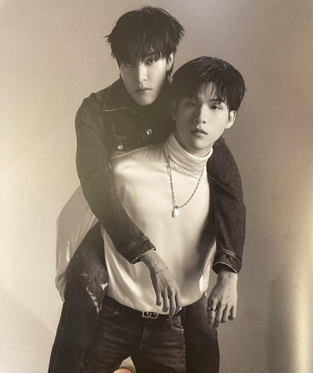 fluffyhoney__'s tweet photo. โหพี่ https://t.co/tIysQxmP3k