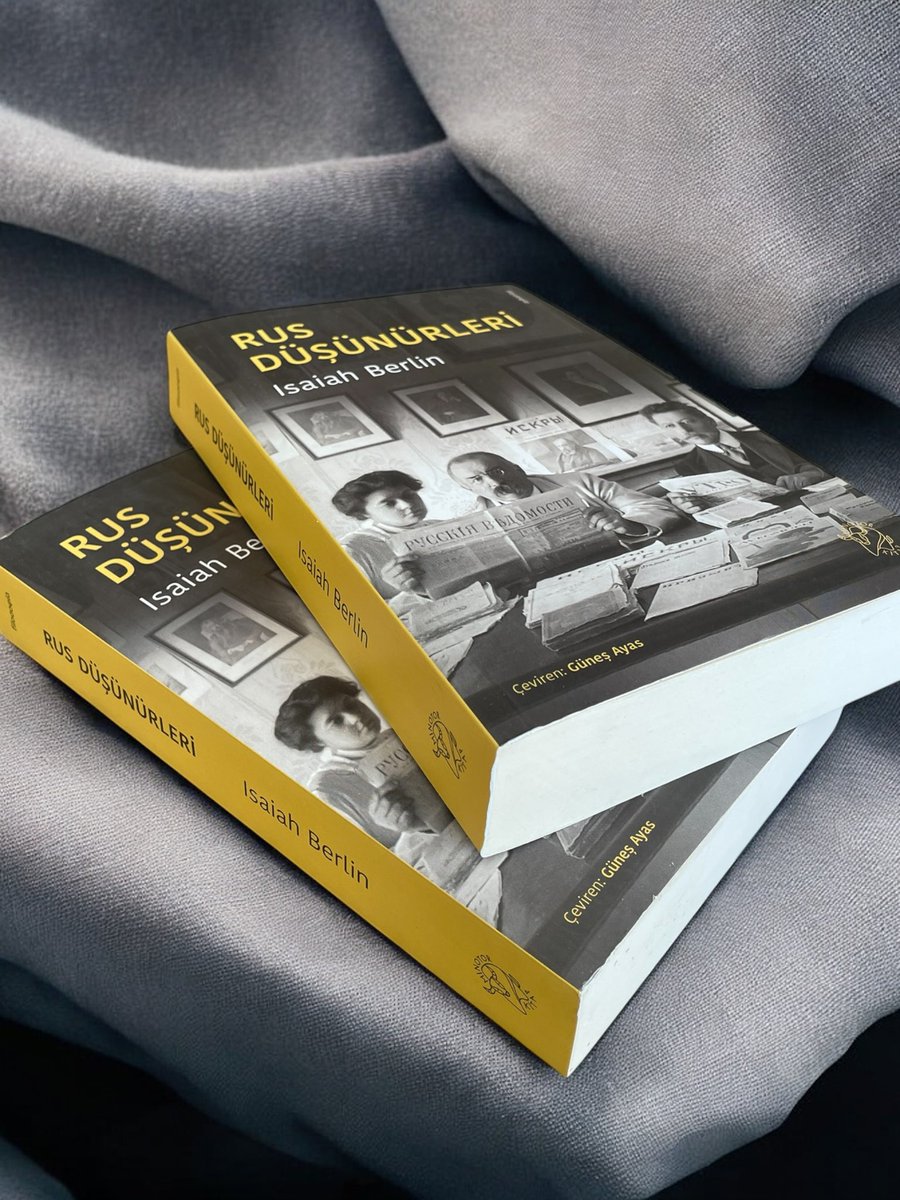 MinotorKitap's tweet photo. Bu kitap, Berlin’in otuz küsur yıllık bir süreçte yazdığı, Rusya’nın olağanüstü filozoflarının Rus kültürü üzerindeki benzersiz etkilerini çeşitli temalar etrafında irdeleyen tarihî yazılarının toplu bir derlemesi niteliğini taşıyor.

#MinotorKitap #RusDüşünürleri #IsaiahBerlin https://t.co/O66DffJz0v