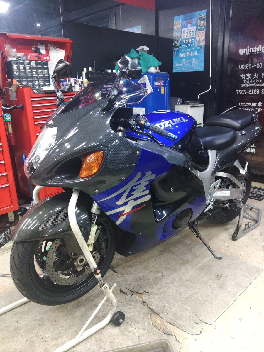 lightning_p38's tweet image. #スズキ #GSX1300R #隼 #GW71A