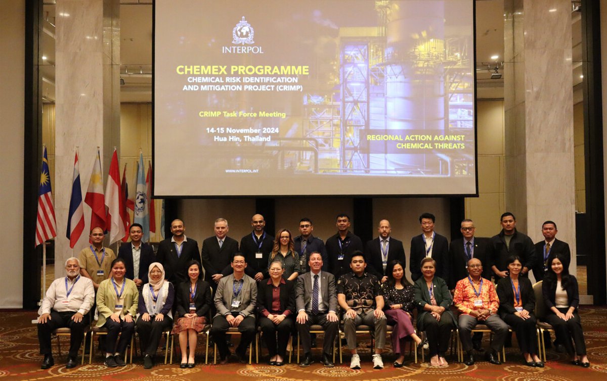 INTERPOL_CBRNE's tweet image. Boosting regional security! 

We have launched the #CRIMP Taskforce for Southeast Asia to identify &amp;amp; mitigate chemical security risks. 

A strong, unified approach to counter #chemicalsecurity threats &amp;amp; keep communities safe!