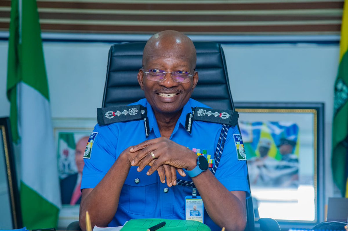 MalcolmInfiniti's tweet photo. FREE DELE FAROTIMI
Defamation is a bailable offence .I am calling on the police to desist forthwith from her unlawful and illegal detention of   Dele Farotimi.I  doubt if there is any court order backing the police for the  detention of Dele. No court will grant it.@PoliceNG https://t.co/95NXUohAEO