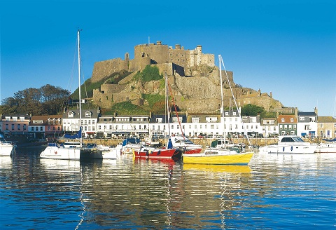 Fly to Jersey all year round with Blue Islands in around an hour. 

With convenient flight times from Exeter, Jersey is the perfect place for a short and sweet getaway.

Book now: blueislands.com

#FlyExeter #ChannelIslands #Jersey #IslandLife #ShortBreak
