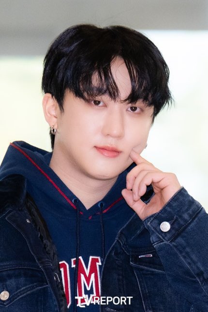 changbinfiles's tweet photo. he's so baby https://t.co/83rS24jQRC