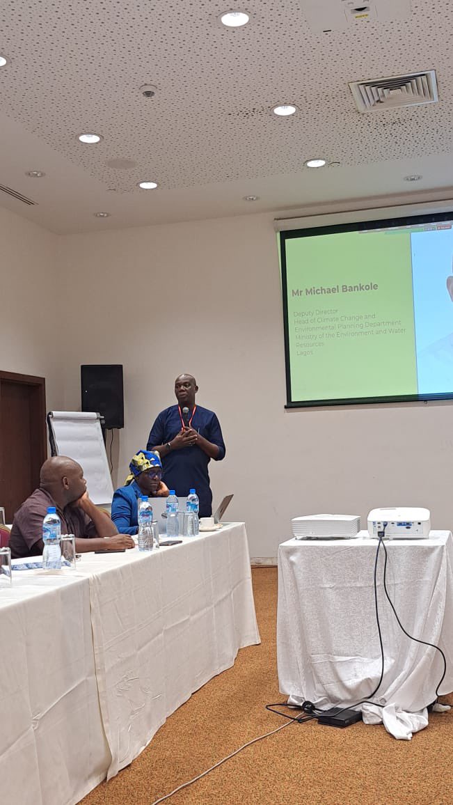 Climatechangelagos tweet media