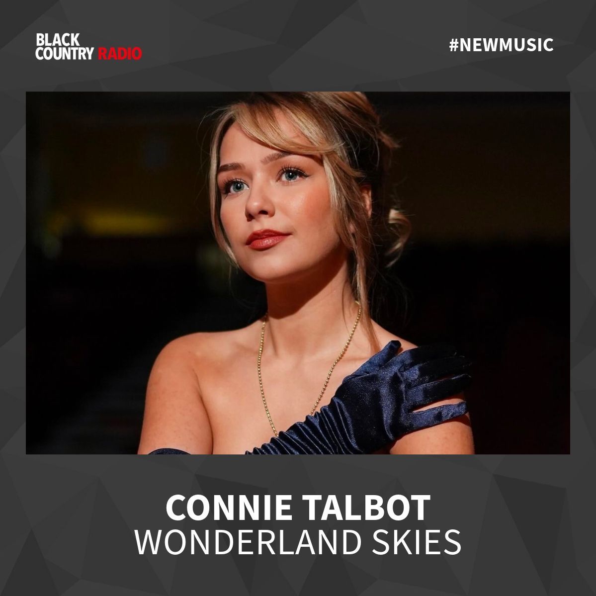 Making a brand new Christmas song is a risk…but it looks like it’s paid off for the Black Country’s very own Christmas fairy! 🧚

<a href="/ConnieTalbot/">Connie.</a> has released #WonderlandSkies this morning and it OOZES Christmas magic!

#NowPlaying #NewToThePlaylist