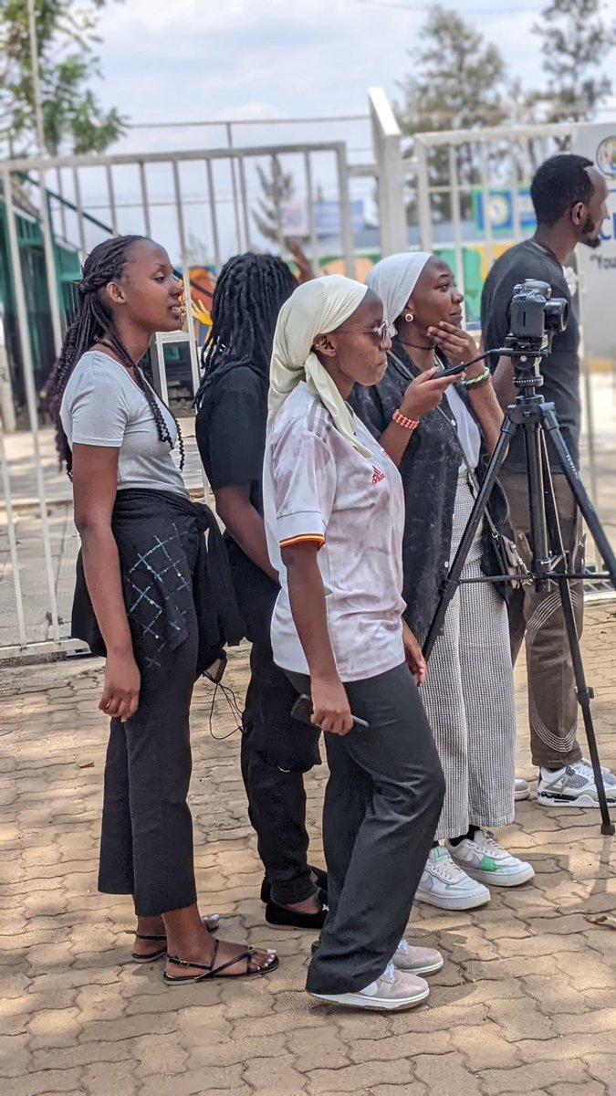 IbigwiA35409's tweet image. From Learners to Creators 🌟📷
Every practice builds skills for life. Our students are becoming true creators!
#StudioPractice #EmpoweringThroughLearning #CreativeJourney