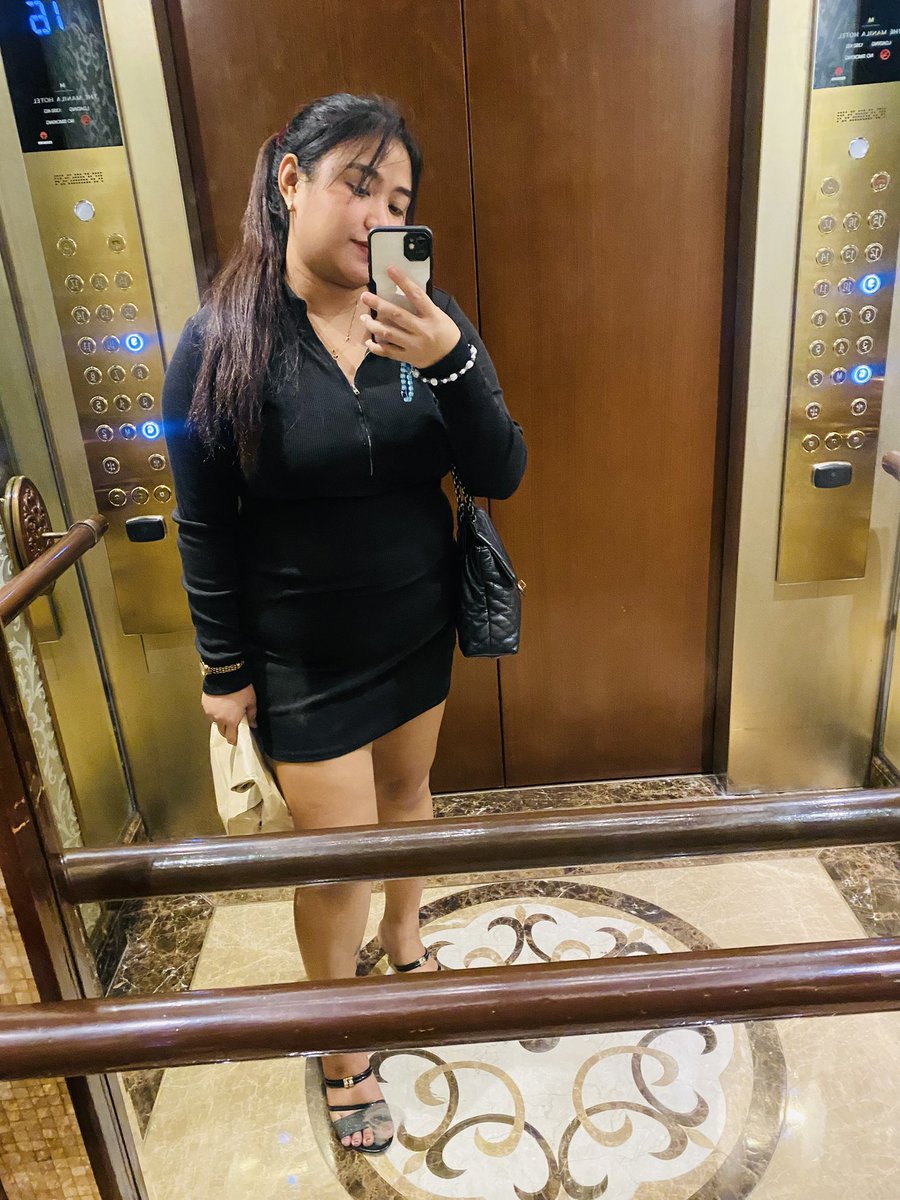 Nicole25069643's tweet photo. hello clients  , 
 i  am nicole 28 years old   i give massage  around manila area    please send me message on my viber or telegram only thank you  #alter #altermanila #alterphilipines  #alterworld #alterpinay #alterbooking #altermassage https://t.co/UVGFPhIyeF