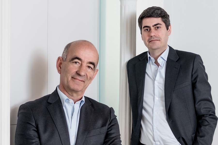 _Lasker's tweet photo. 🗣️ Nuestros Socios-directores, Manuel Delgado y @vbeneyto, hablan en esta entrevista en @topcomunicacion  acerca de los principales hitos y los valores diferenciales de #Lasker tras siete años de andadura en el sector de la #Comunicación y las #RelacionesIntitucionales   

👉 Entrevista completa: https://t.co/hrGwXh1KTb