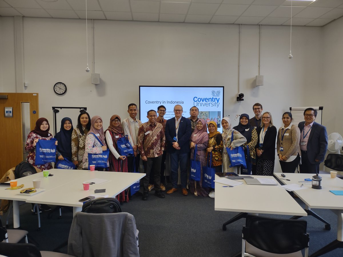 We have welcomed academics from Indonesia for an 8-week programme preparing them for PhD studies in 2025!🎓 🇮🇩🎉

The cohort will join 9⃣ of our challenge-led research centres to gain valuable research skills, proposal support &amp; insight into UK PhD life👇
coventry.ac.uk/research/about…