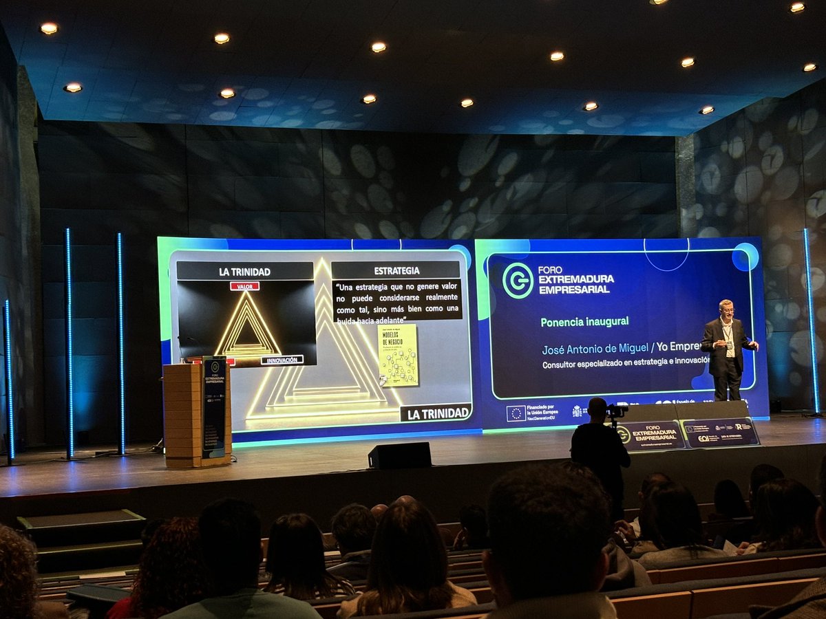 Estrategia 

Una estrategia que no genera valor, no es una estrategia. 
Jose Antonio de Miguel Visa <a href="/yoemprendo/">Jose A. de Miguel</a> en #ForoExtremaduraEmpresarial #estrategia #modelodenegocio #valor
Siempre aportando valor, nada de humo👍👍👍