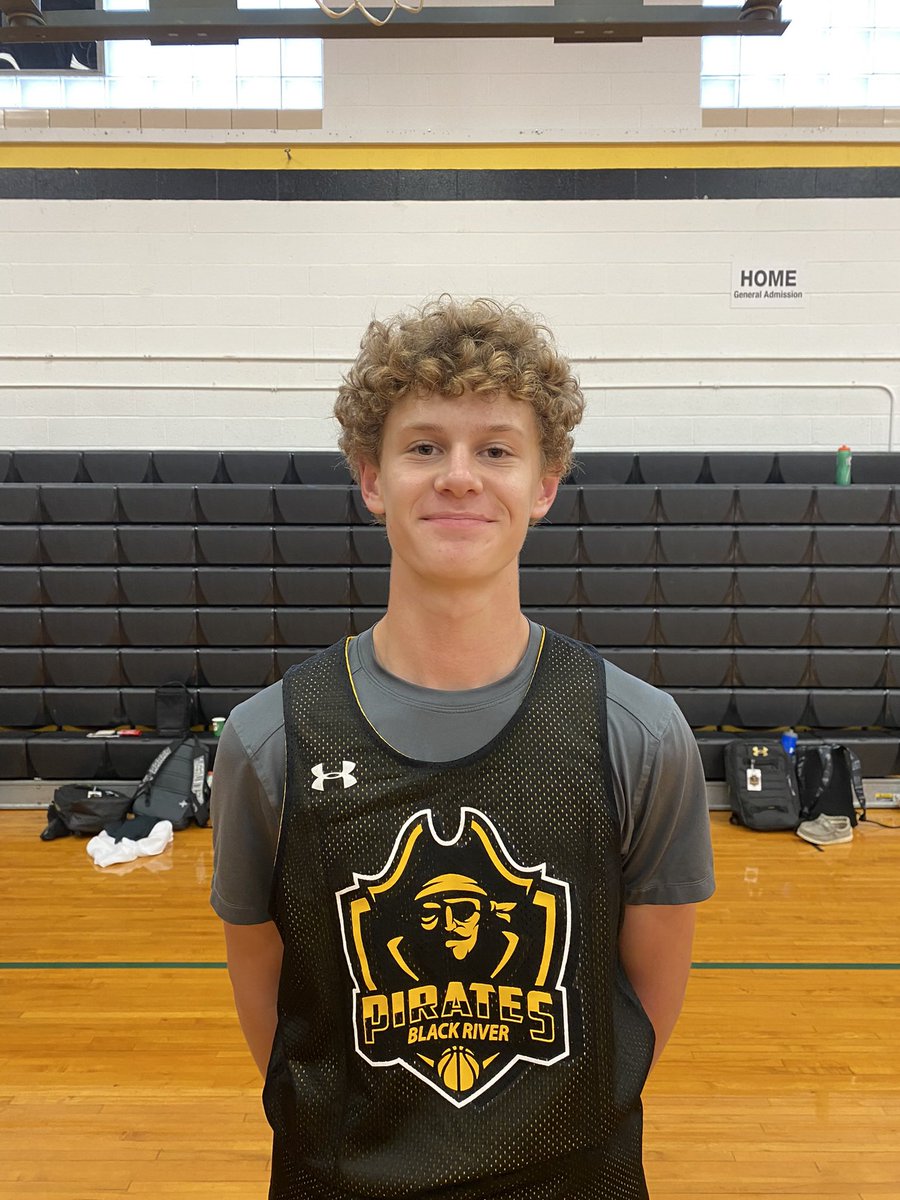 Our practice player of the week last week was Parker Broadsword. Plays beyond his years. Great feel and mind for the game. On top of all of that, he’s a great teammate. Great job Parker.