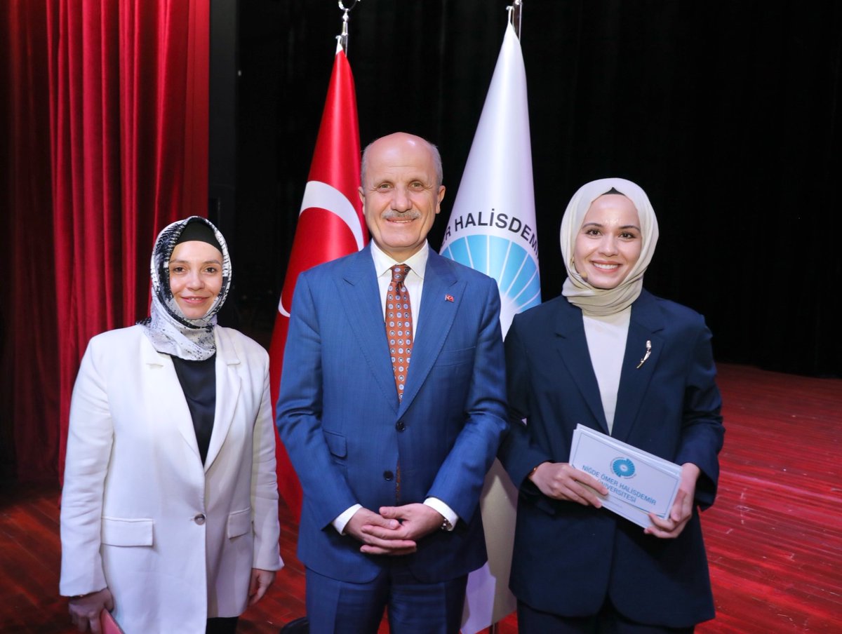 elfcdm's tweet photo. Yükseköğretim Kurulu Başkanımız Prof. Dr. Sayın Erol Özvar hocamızın @erolozvar teşrifleriyle gerçekleştirilen “NÖHÜ 2024-2025 Akademik Yılı Açılış Töreni” hatırası. ☺️ https://t.co/0CkK6oSIvs