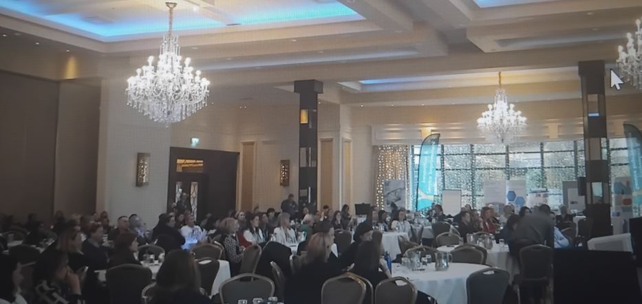 Thank you to Dr Anne Gallen for delivering the opening address for #midlandssupergrandrounds thanking everyone for taking time to avail of this wonderful opportunity to come together to celebrate the roll-out of Nursing and Midwifery Grand Rounds in the Midlands <a href="/NurMidONMSD/">ONMSD</a>