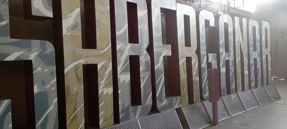 Núria Roca Trenchs tweet media