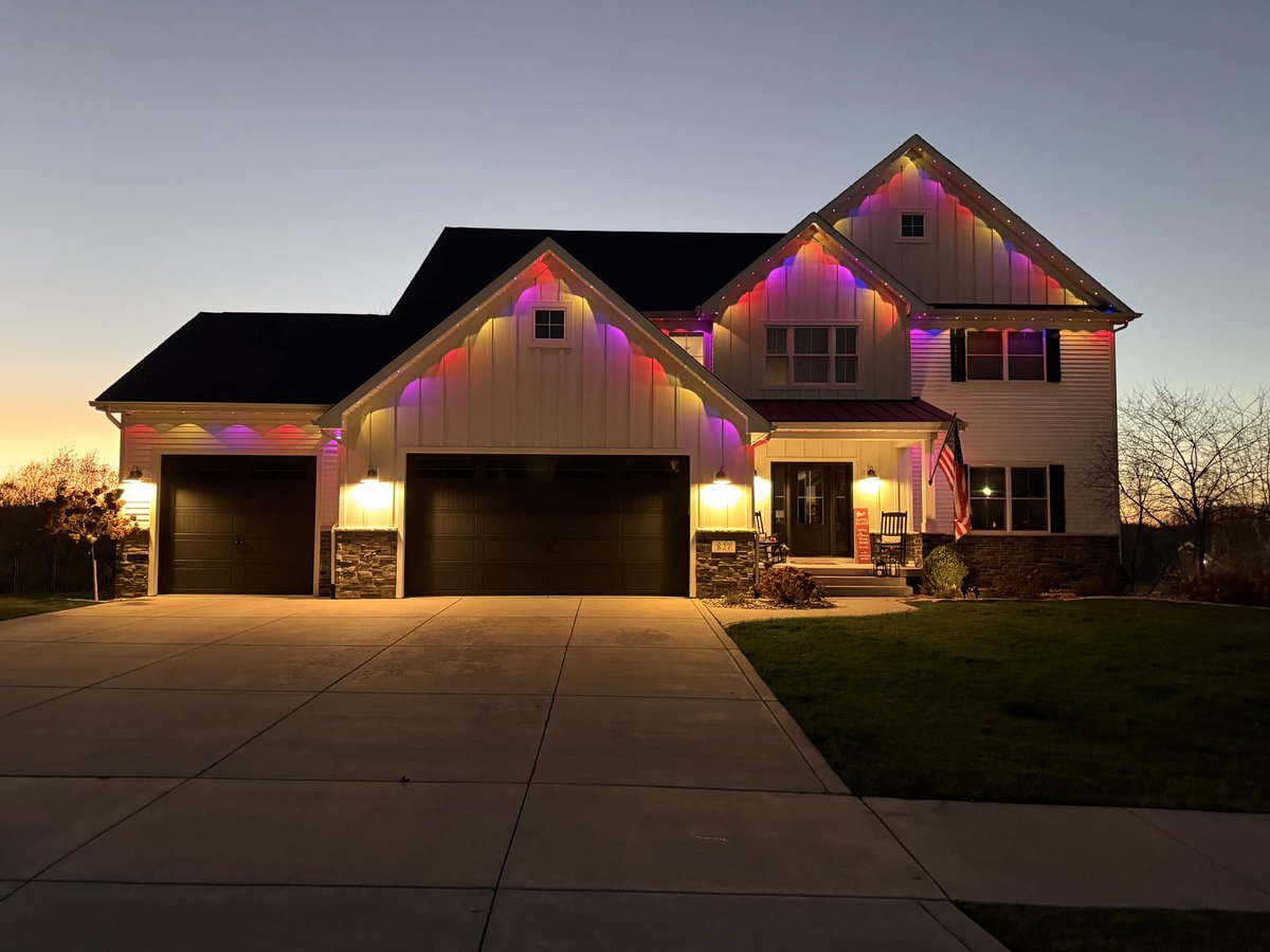 ✨ Permanent lights give a house magic.#permanentlights