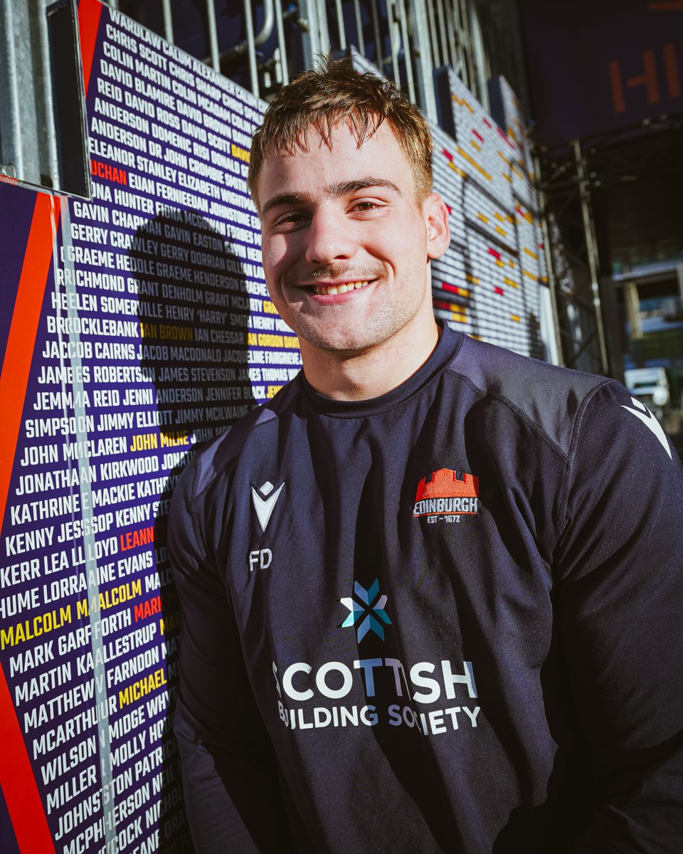 Going pro 🏰🔥

Back-row Freddy Douglas has signed a first professional deal with his hometown club 💙