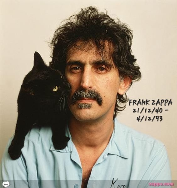 Dead_Bill_Hicks's tweet photo. "Folks, as you can see for yourself, the way this clock over here is behaving, TIME IS OF AFFLICTION! Now this might be cause for alarm among a portion of you, as, from a certain experience, I tend to proclaim: 'THE EONS ARE CLOSING'!" #Zappa https://t.co/AOIDWtFKJn
