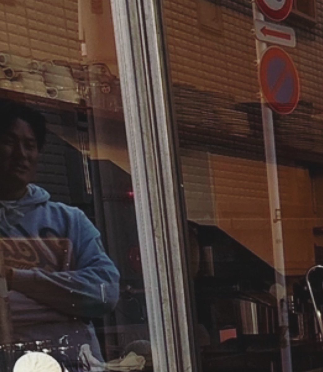 TakahiroKimura9's tweet photo. 最近のオフ時間はカフェ巡り☕️そして写真を撮る事📷マイバディーがどこからでも見守ってくれてるから安心です。彼の役目は現場監督として、いつも指示をくれます😂
#小林航 #196cm https://t.co/NXpfLFyVf3