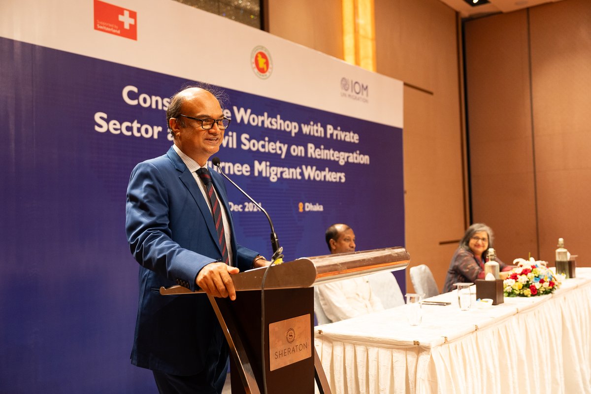 IOMBangladesh's tweet photo. 🤝@UNmigration brings private sector and civil society at the core of reintegration programming in 🇧🇩 through a consultative workshop, fostering many future collaborations between the Govt of 🇧🇩, IOM &amp; private sector. Thanks to @SwissDevCoop 🇨🇭 for supporting this initiative. https://t.co/Qy2qyaBXzx