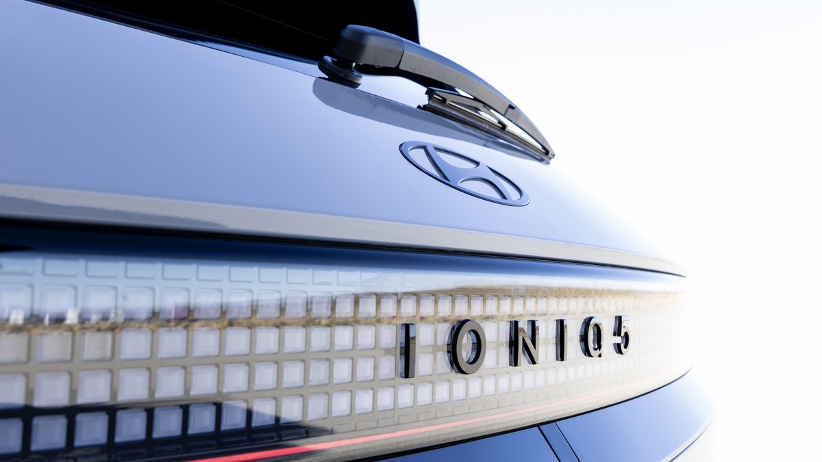 Hyundai_Global's tweet image. For the 3rd year in a row, the #Hyundai #IONIQ 5 EV earns a spot on @CARandDRIVER s 10Best Trucks and SUVs list! This year, it’s joined by the high-performance IONIQ 5 N and rugged IONIQ 5 XRT. Learn more: bit.ly/4gl2nbp #IONIQ5N #IONIQ5XRT