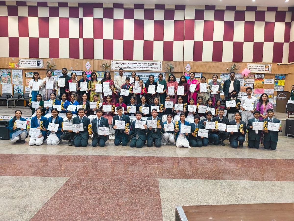 We're over the moon!🎉🎉🎉
Our brilliant debater Nisha Rawat of class X clinched the 1st position at zonal level Science Debate competition after acing multiple levels.
A proud moment for S.K.V. No3 Mandawali 👏👏👍👍
<a href="/Dir_Education/">DIRECTORATE OF EDUCATION Delhi</a> <a href="/LetsTalkEdun/">#LetsTalkEducation </a> <a href="/DelhiGovtSchool/">Delhi Govt School Pictures</a> <a href="/SCERT2021/">SCERT Delhi</a>