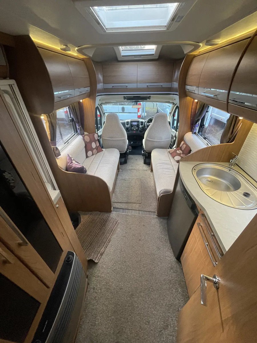 Sy45rp's tweet photo. Beautiful Autotrail Tracker Motorhome #Autotrail #Motorhome #Holidays https://t.co/cAmNKORCdY