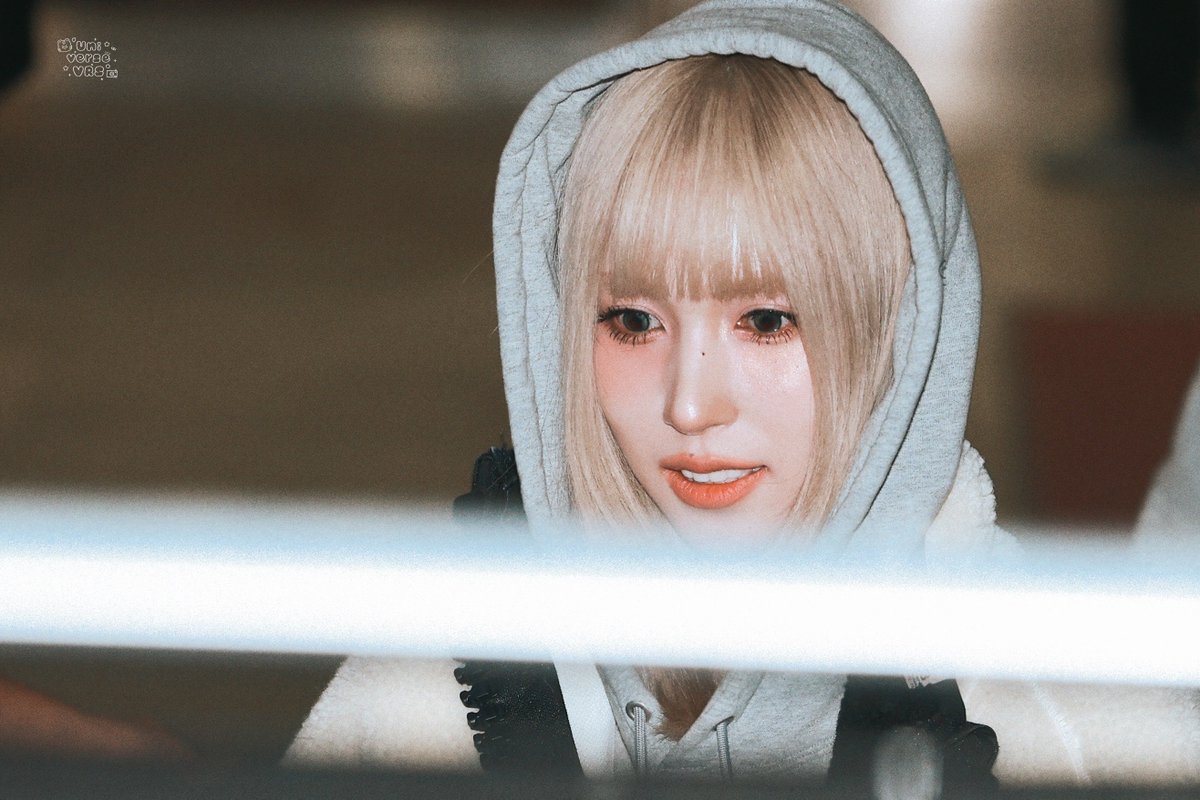 ,                             𝙢𝙮𝙤𝙪𝙞 𝙢𝙞𝙣𝙖
                              𝙮𝙤𝙪 𝙬𝙚𝙧𝙚 𝙗𝙚𝙖𝙪𝙩𝙞𝙛𝙪𝙡 .