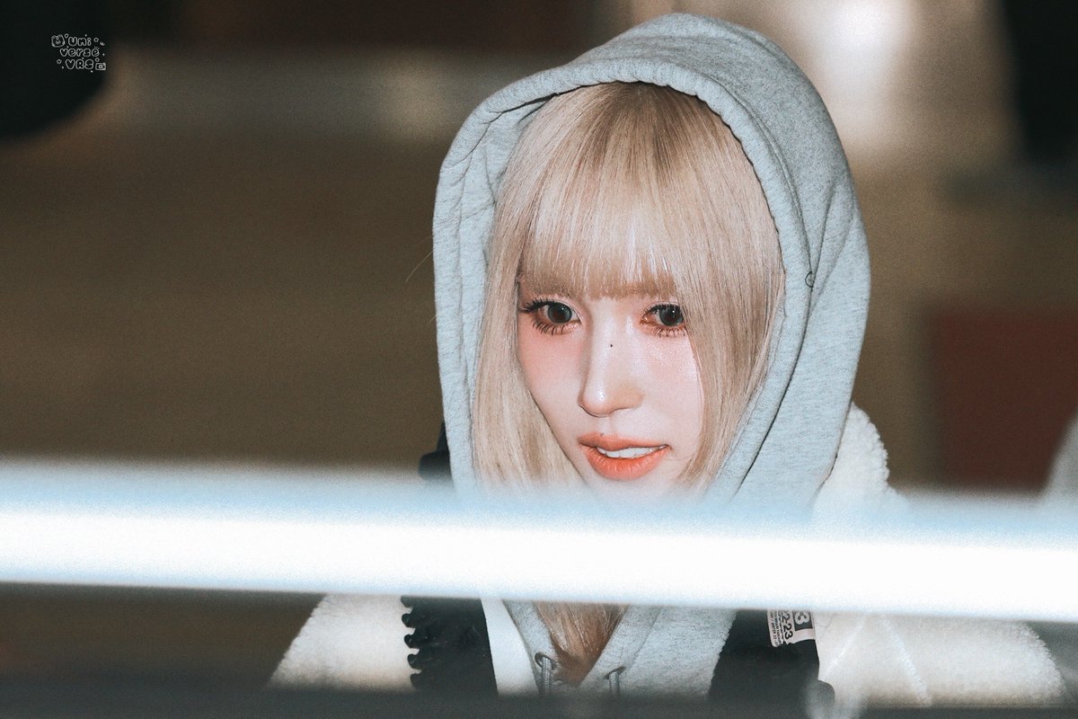 vrsmaiimaii's tweet photo. ,                             𝙢𝙮𝙤𝙪𝙞 𝙢𝙞𝙣𝙖
                              𝙮𝙤𝙪 𝙬𝙚𝙧𝙚 𝙗𝙚𝙖𝙪𝙩𝙞𝙛𝙪𝙡 . https://t.co/Ou3Uyug13A