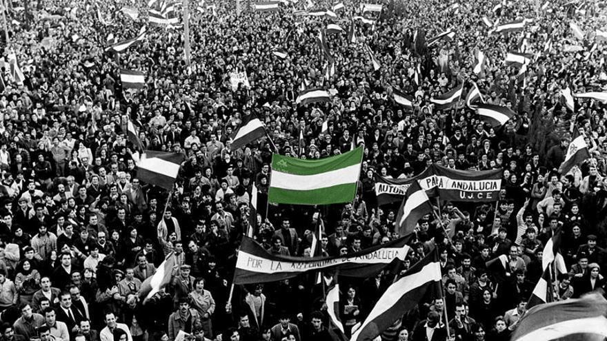 Tato33_'s tweet photo. Por Andalucía libre, los pueblos y la humanidad. https://t.co/ztbi0p6RHb