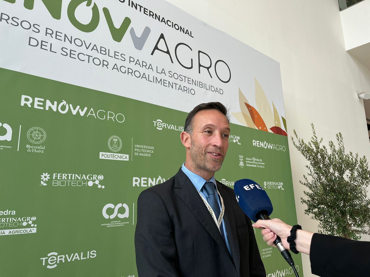 Fertinagro Biotech (@fertinagro) on Twitter photo #RENOWAGRO24 |🌍 Europa y EE.UU. frente a frente en la innovación agrícola, en Renowagro.
➡️ Ignacio Pérez, jefe de equipo en el JRC de la Comisión Europea.
➡️ Yulin Jia, científico en el Departamento de Estado de Agricultura de EEUU (<a href="/USDA/">Dept. of Agriculture</a>). #RENOWAGRO24 |🌍 Europa y EE.UU. frente a frente en la innovación agrícola, en Renowagro.
➡️ Ignacio Pérez, jefe de equipo en el JRC de la Comisión Europea.
➡️ Yulin Jia, científico en el Departamento de Estado de Agricultura de EEUU (<a href="/USDA/">Dept. of Agriculture</a>).