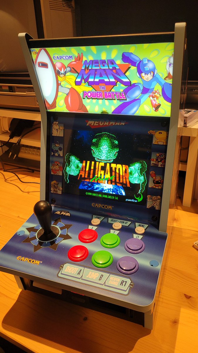 Reverse the y-axis on the Evercade Alpha

gameroomramblings.com/2024/12/04/rev…