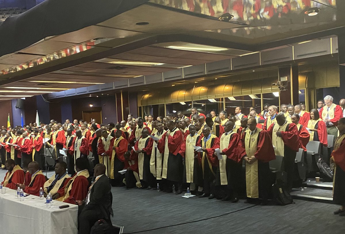 The Graduation Ceremony is underway at the 24th <a href="/cosecsa/">COSECSA</a> Scientific Conference in Harare. Well done to all of the graduates today! 

#globalsurgery #COSECSA25

<a href="/RCSI_Irl/">RCSI</a>