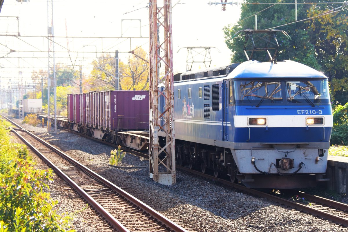 kuhane130's tweet photo. 2024年12月4日撮影①
今日は、5052レを撮影の為、川崎新町に長時間滞在
単8153 EF210-143
4095レ EF210-347
1153レ EF210-3
75レ EF210-326
#EF210 #川崎新町駅 #EF210143 #EF210347 #EF2103
#EF210326 https://t.co/dduM4FdEFS