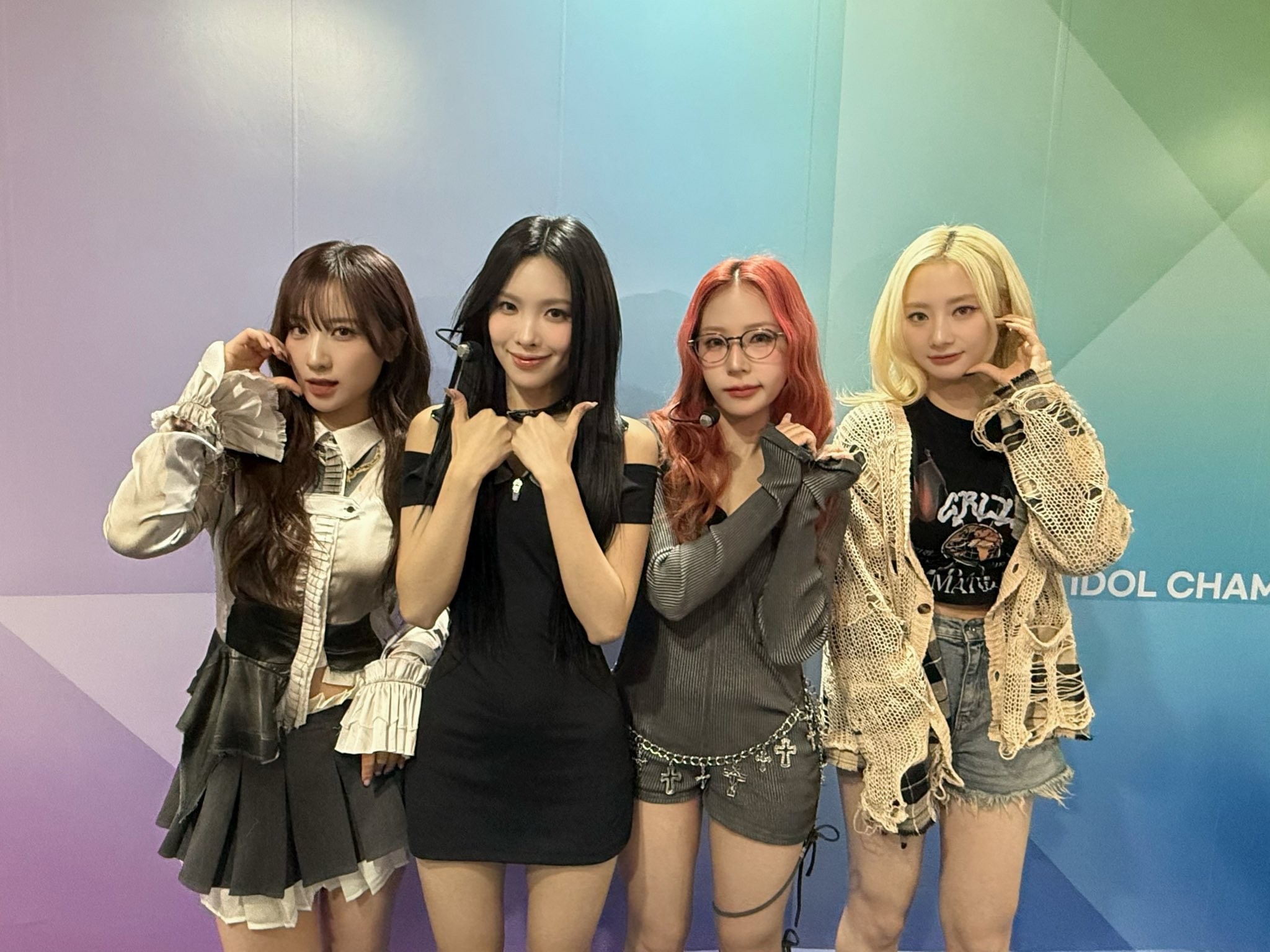 Gd8pU_ga0AEUAwX?format=jpg&name=large