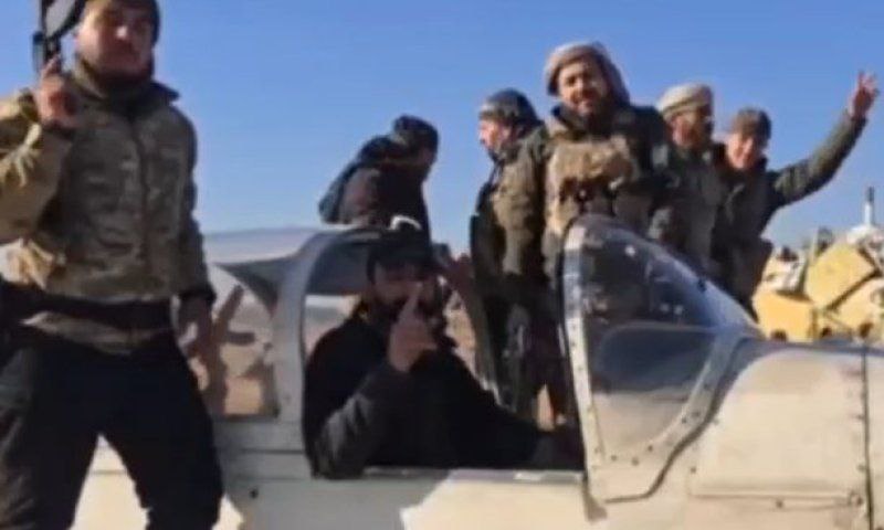 De media in de Arabische wereld staan ​​vol met beelden van de wreedheden in Syrië. Ik zal niet in details treden, maar er zijn video's van oorlogsmisdaden gepleegd door de rebellen en het Assad-regime tegen elkaar en tegen Syrische burgers. Maar in de westerse wereld: stilte. 1