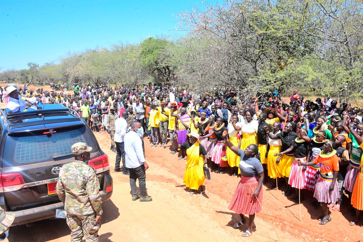 olivia_nandi's tweet image. "Raiding won’t make you wealthy; peace and hard work will." President @KagutaMuseveni  commends the Karamoja people for choosing prosperity over outdated practices.  @NRMOnline  @GCICUganda  @GovUganda  @StateHouseUg 
#PeaceForProgress #NRMSecretariatWorks  #NRMManifestoWeek2024