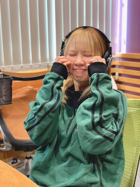 🌿木曜日はラジオの日🌿 
📻番組『菜ノ葉。のオト』20時から！

今週もたくさんいただいている「弾き語りくえすと」🎤に挑戦します。がんばります！

▼RADIO BERRY（FM栃木76.4）  
berry.co.jp/nanohanooto/
▼radiko
radiko.jp/#!/ts/RADIOBER…

感想は、#ナノハノオト をつけて💬
#rberry
