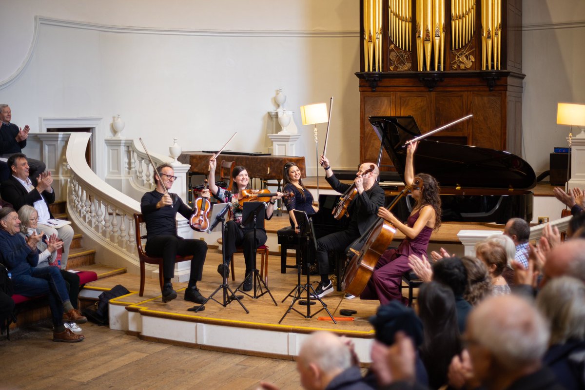 Lara Melda (@laramelda) on Twitter photo What a lovely audience we had at <a href="/OxCoffeeConcert/">Oxford Coffee Concerts</a>! 🎶 Catch the <a href="/CarducciQuartet/">Carducci Quartet</a> and I performing some more Chopin together tomorrow, Thursday 5th December, 13:00 at <a href="/imperialcollege/">Imperial College London</a>. More details here: imperial.ac.uk/events/180963/…. See you there! 🎹🎻
📸 @racingfranco_ What a lovely audience we had at <a href="/OxCoffeeConcert/">Oxford Coffee Concerts</a>! 🎶 Catch the <a href="/CarducciQuartet/">Carducci Quartet</a> and I performing some more Chopin together tomorrow, Thursday 5th December, 13:00 at <a href="/imperialcollege/">Imperial College London</a>. More details here: imperial.ac.uk/events/180963/…. See you there! 🎹🎻
📸 @racingfranco_