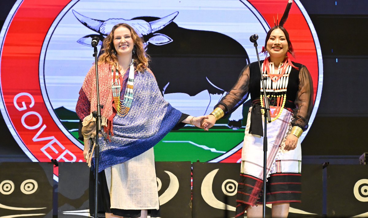 WalesinIndia's tweet image. Mari Mathias folk singer-songwriter performed three times in the Welsh language at Hornbill festival this weekend to thousands

She performed a Welsh verse to one of Seyievinuo Chuzho a popular Indian musician’s songs exclusively for Hornbill

Congratulations Mari!

#WalesinIndia