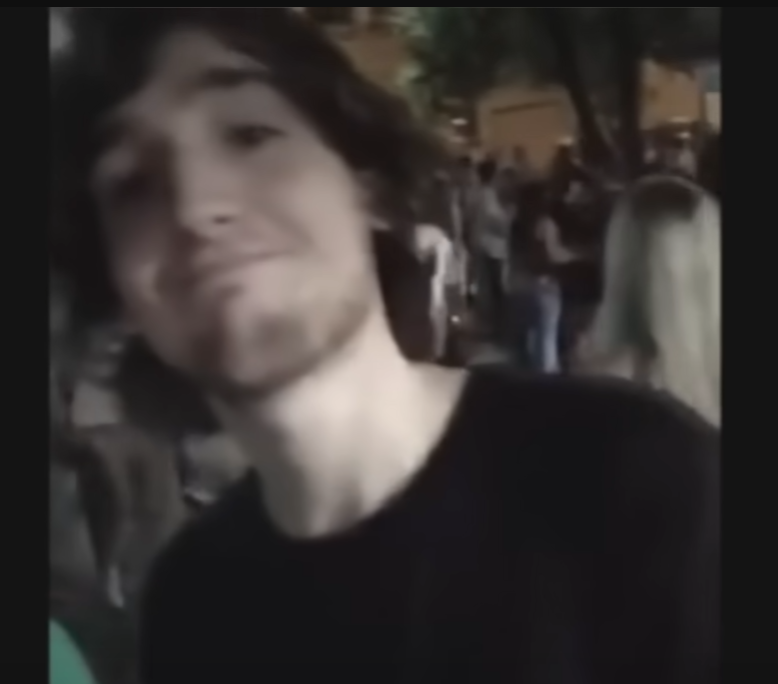 MitchJonez's tweet photo. MY life used to be so Good.  Sometimes i Forget at one point i was happy with great friends. what i would do to feel this way again.  
Love is the Key to happiness. and the streaming industry has become void of this.  
i been doing this 14 years now and the last 6 years have been me aimlessly searching for this same feeling in all the wrong places. 
Things on twitch have changed for the worse but i will ALWAYS continue to Try and bring that vibe that i fell in love with in the Beginning.