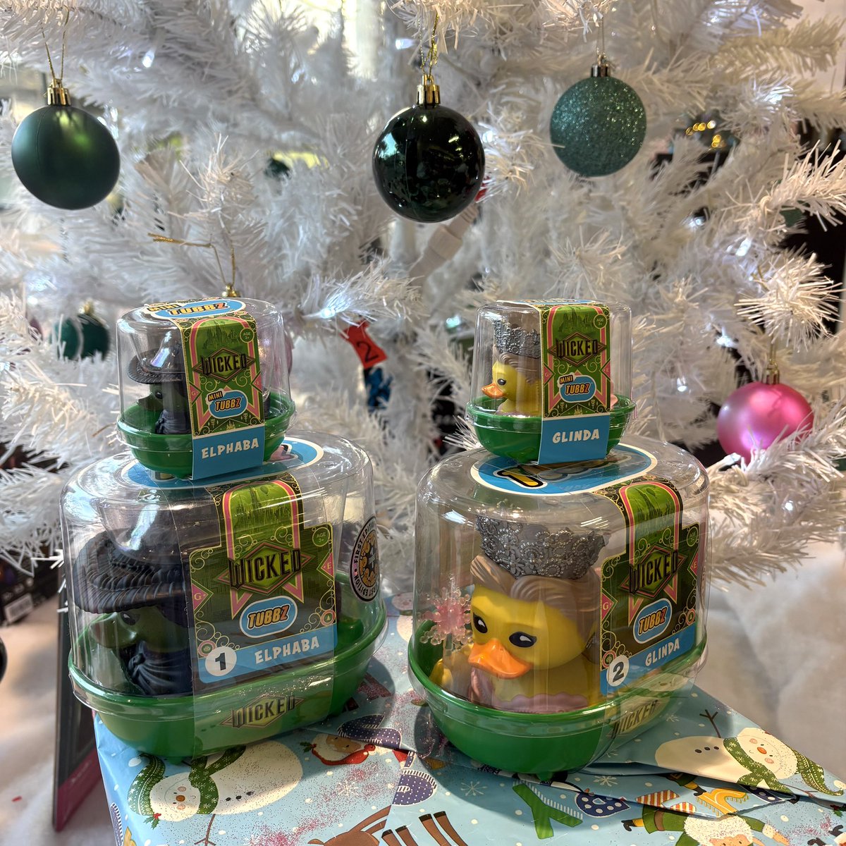 🦆 TUBBZ 🦆

How wicked are these brand new Elphaba and Glinda Tubbz? 🥳

Check out these Wicked ducks as well as our full range of Tubbz in store now! 😊

#tubbz #wickedmovie #wicked <a href="/tubbz_official/">TUBBZ</a>