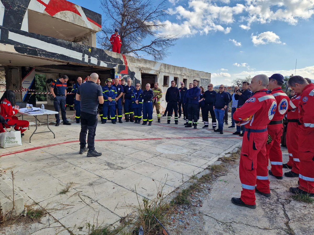 🚨 A glimpse of past CFT1 testing in Athens! Over 2 days, first responders tested SYNERGISE technologies: SYSNAV, Wearin', ETRI’s private 5G comm tools, and ASTRIAL's wireless connectivity, enhancing SAR capabilities.
#crisis #searchrescue #urban #incidentmanagement #disaster