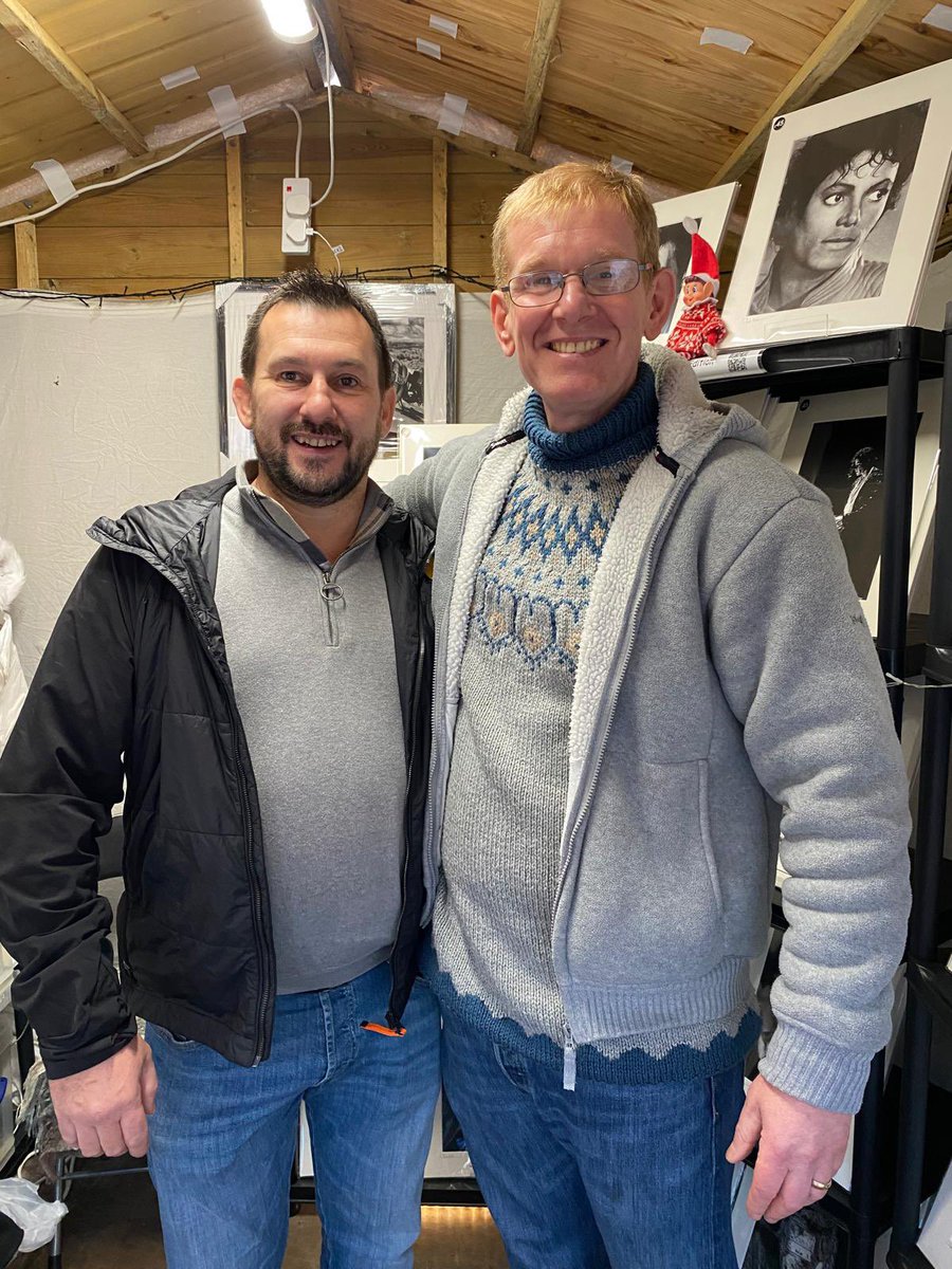 Yesterday we had a surprise visit from <a href="/JonnyClay9/">Jonny Clayton</a>  -  thank you for calling in and Pob Lwc with your upcoming games at the Alexandra Palace 🎯